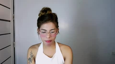 Snapshot of your_goddess45 chatting on 07.26.26 your_goddess45 online show from 07.26.26