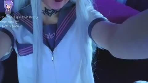 Snapshot of your_little_eva chatting on 06.23.26 Eva online show from 06.23.26