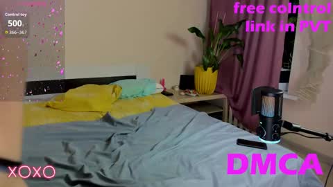 Pennyy online show from 09.12.25