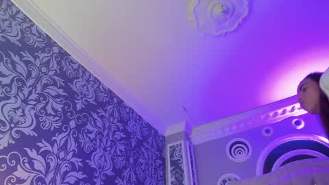 Snapshot of your_perverse_whore chatting on 12.05.24 Salome online show from 12.05.24