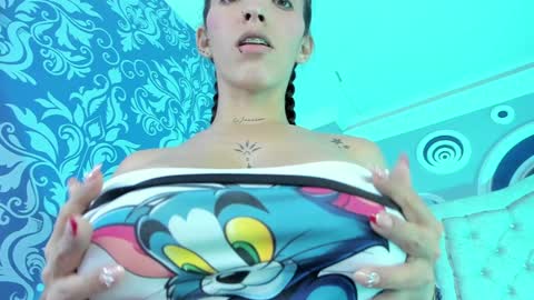 Snapshot of your_perverse_whore chatting on 12.22.24 Salome online show from 12.22.24