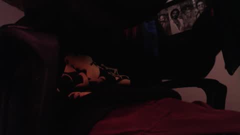 Miss Sarah online show from 10.25.25