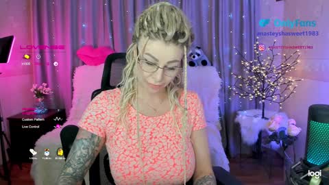 Snapshot of your_wild_amazon_forever chatting on 01.15.25 you can call baby Anna my goddess online show from 01.15.25