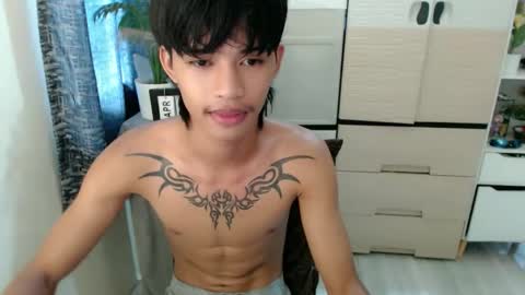 yourasian_eric online show from 04.25.26