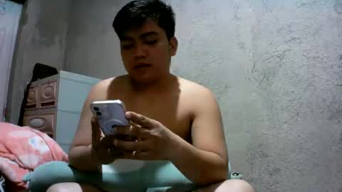 Snapshot of yourasian_lover29 chatting on 05.31.26 yourasian_lover29 online show from 05.31.26