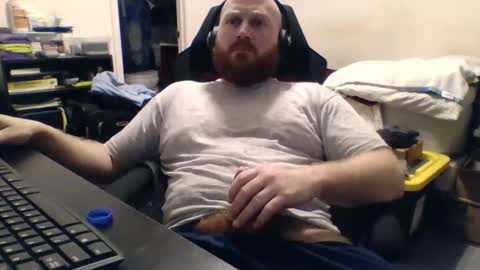 Snapshot of yourbewbs chatting on 09.24.25 yourbewbs online show from 09.24.25