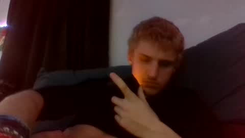 yourbitch1762 online show from 02.16.25