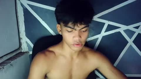 rainy online show from 07.03.26