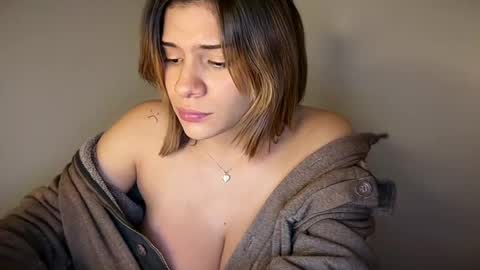 Snapshot of yourcutemolly__ chatting on 06.05.26 yourcutemolly__ online show from 06.05.26