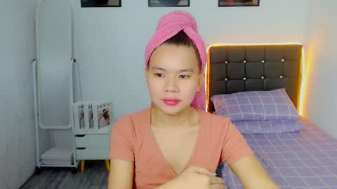 Snapshot of yourcuteprincess_ chatting on 06.06.26 yourcuteprincess_ online show from 06.06.26