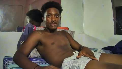 Yourdaddy2005 online show from 03.27.26