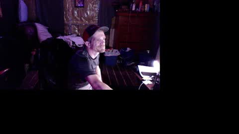 Snapshot of yourenotmytype69 chatting on 01.05.25 yourenotmytype69 online show from 01.05.25