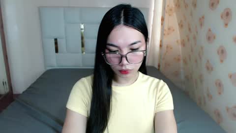 jenlie online show from 08.04.26