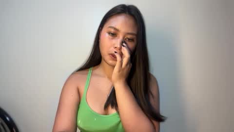 yourfantasyyy_ online show from 05.04.26