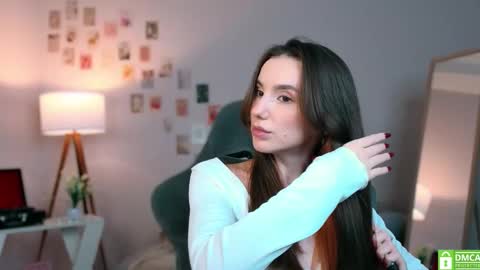 Chloe online show from 09.24.25