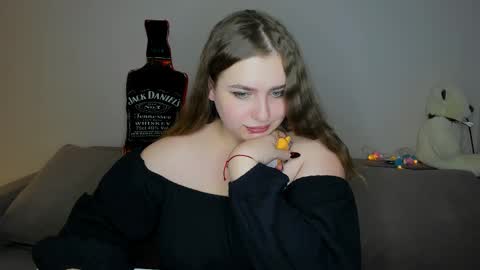 Snapshot of yourgem__ chatting on 12.12.24 yourgem__ online show from 12.12.24