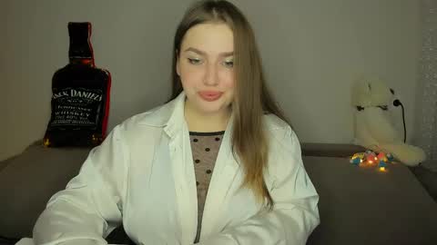 Snapshot of yourgem__ chatting on 02.11.25 yourgem__ online show from 02.11.25