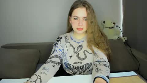 Snapshot of yourgem__ chatting on 05.07.26 yourgem__ online show from 05.07.26