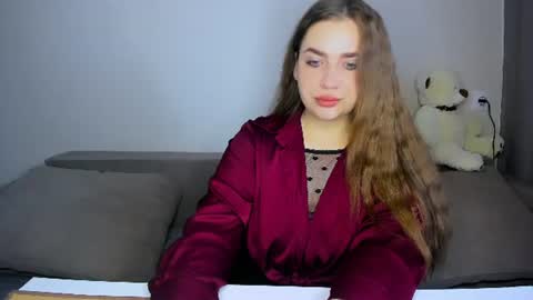 Snapshot of yourgem__ chatting on 06.18.26 yourgem__ online show from 06.18.26