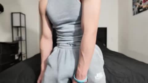 Snapshot of yourguuy21 chatting on 12.22.25 yourguuy21 online show from 12.22.25