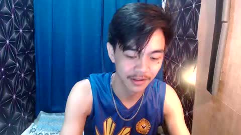 Snapshot of yourguy_josh23 chatting on 12.04.24 Josh online show from 12.04.24