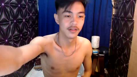 Snapshot of yourguy_josh23 chatting on 12.10.24 Josh online show from 12.10.24