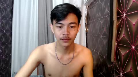 Snapshot of yourguy_josh23 chatting on 02.05.25 Josh online show from 02.05.25