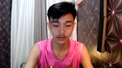 Snapshot of yourguy_josh23 chatting on 02.18.25 Josh online show from 02.18.25