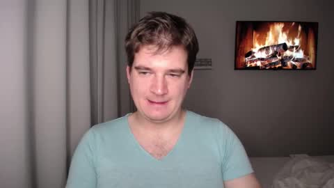 Snapshot of yourhairybuddy chatting on 09.21.25 Andrey online show from 09.21.25