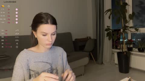 Aida online show from 12.21.24