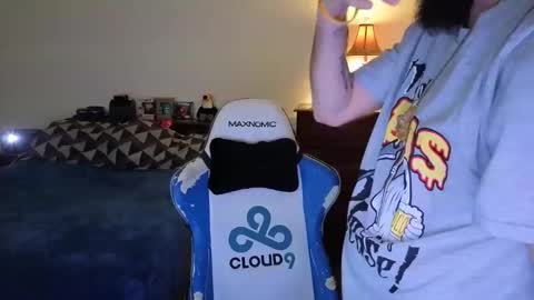 Snapshot of yourhighnessthis9inch chatting on 11.22.25 Sh online show from 11.22.25