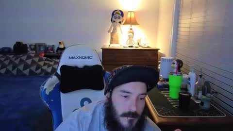 Snapshot of yourhighnessthis9inch chatting on 11.23.25 Sh online show from 11.23.25