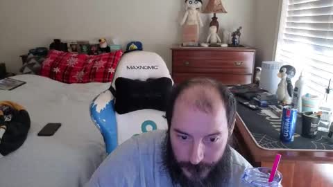 Snapshot of yourhighnessthis9inch chatting on 12.16.25 Sh online show from 12.16.25