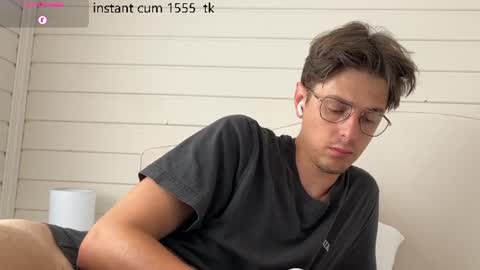 Chris online show from 07.04.26
