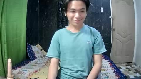 Snapshot of yourhotdodz chatting on 02.24.26 yourhotdodz online show from 02.24.26