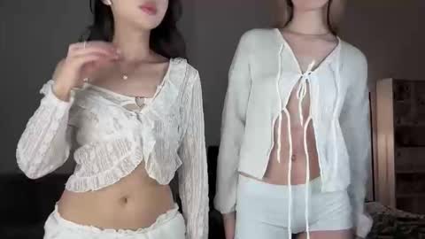 Snapshot of yourlittlesunrise_ chatting on 02.28.26 yourlittlesunrise_ online show from 02.28.26