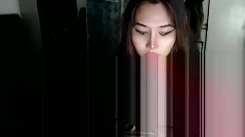 Snapshot of yourlovetifannyx chatting on 11.06.25 tifanny online show from 11.06.25