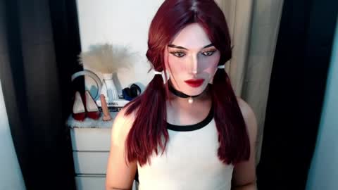 Snapshot of yournaughtykendal chatting on 07.13.26 TIFFANY SUCKING QUEEN online show from 07.13.26