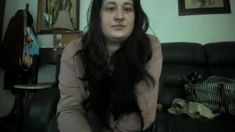 Snapshot of yournewfavoritecamgirl chatting on 12.18.25 Lexi online show from 12.18.25