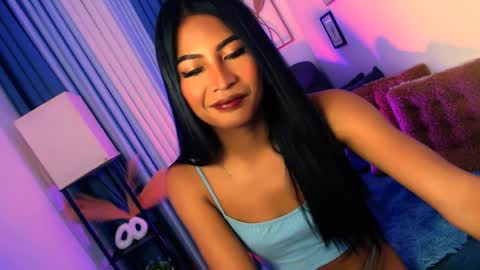 yourprettybella_ts online show from 03.26.26