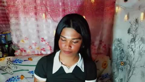 yourqueen_19 online show from 05.26.26