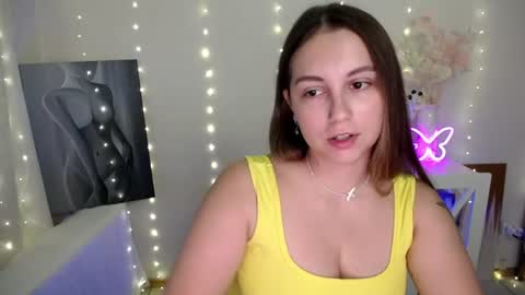 Snapshot of yours_piece_of_happiness_ chatting on 07.17.26 Happy online show from 07.17.26