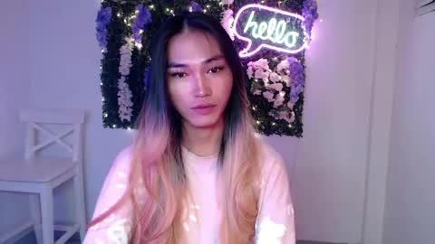    online show from 01.12.25