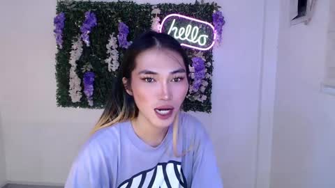    online show from 02.10.25