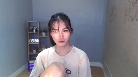    online show from 03.05.25