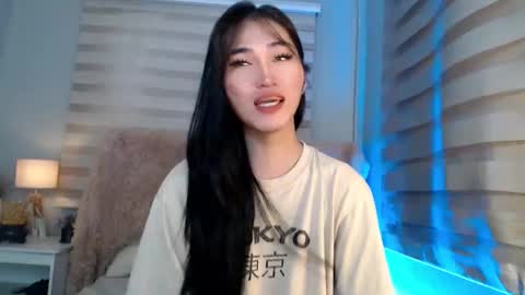    online show from 10.11.25