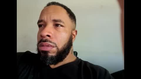 Snapshot of yoursexydaddy79 chatting on 09.13.25 mother fucker online show from 09.13.25