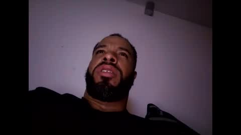 Snapshot of yoursexydaddy79 chatting on 09.16.25 mother fucker online show from 09.16.25