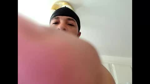 Snapshot of yoursexydaddy79 chatting on 09.17.25 mother fucker online show from 09.17.25