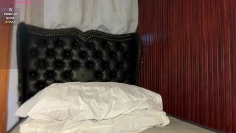 Snapshot of yoursluttywhore chatting on 07.09.26 Snow Galvez online show from 07.09.26